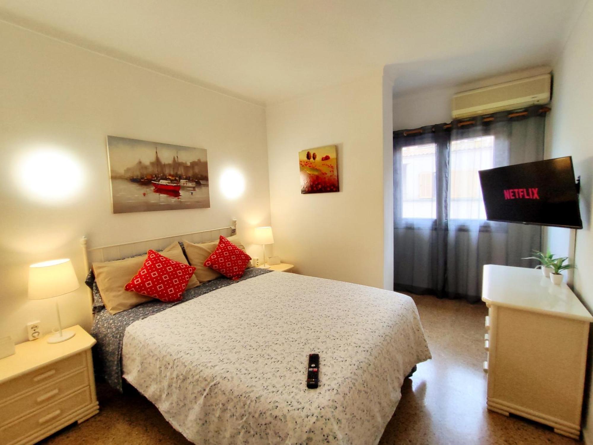 Tranquilo Apartamento Con Vistas Al Mar. Port de Alcudia  Exteriör bild